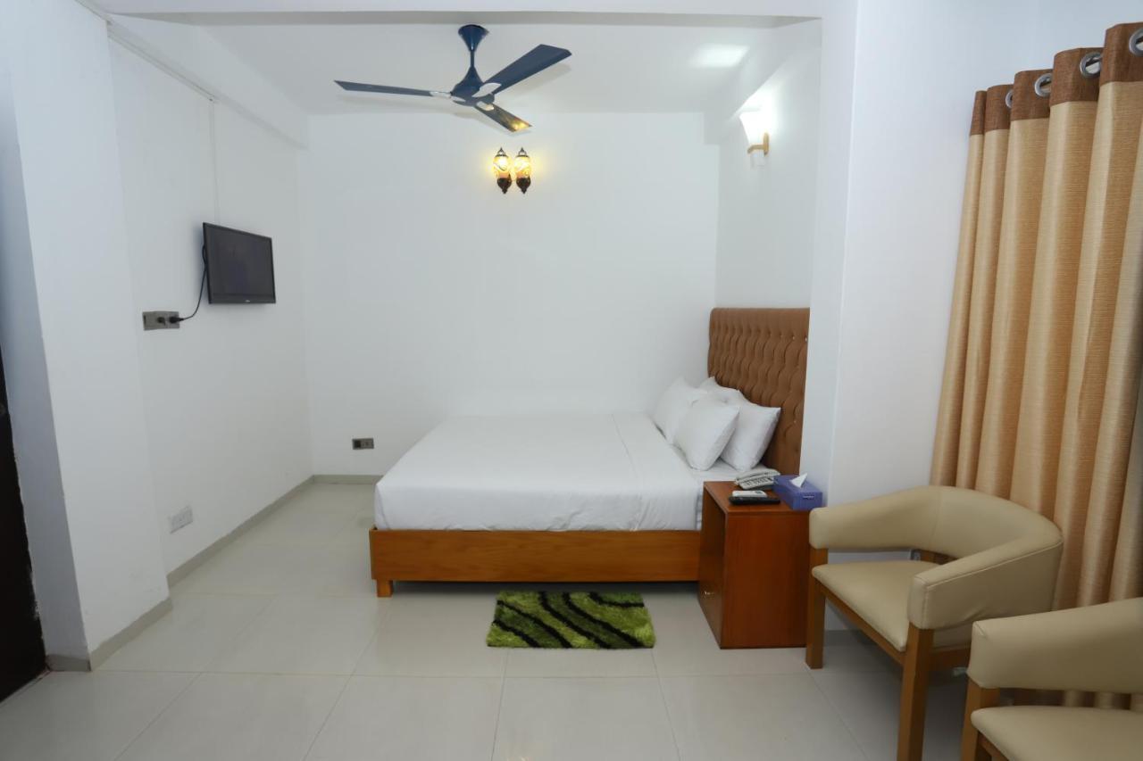 Hotel Blue Castle Dhaka Eksteriør billede