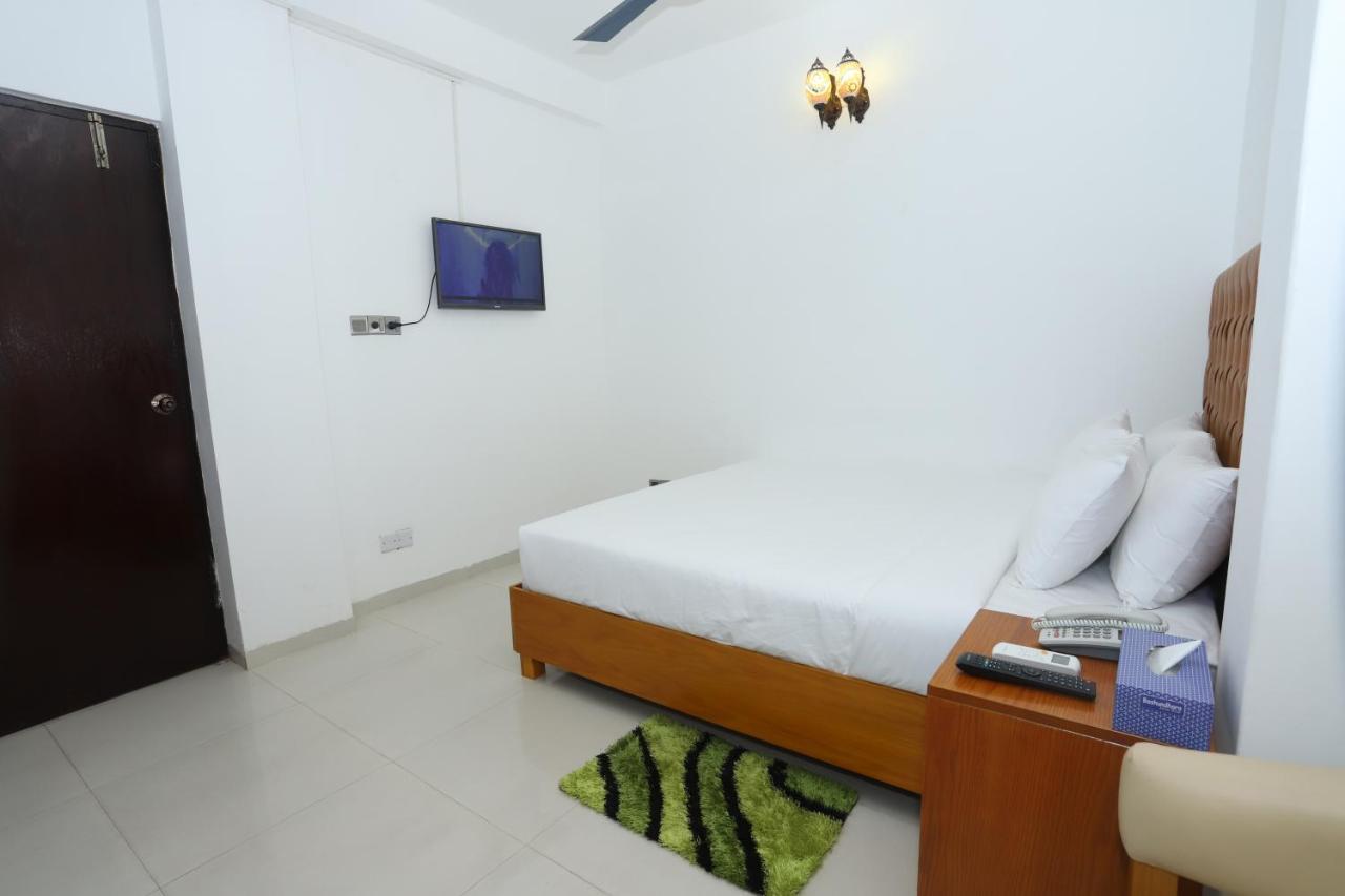Hotel Blue Castle Dhaka Eksteriør billede